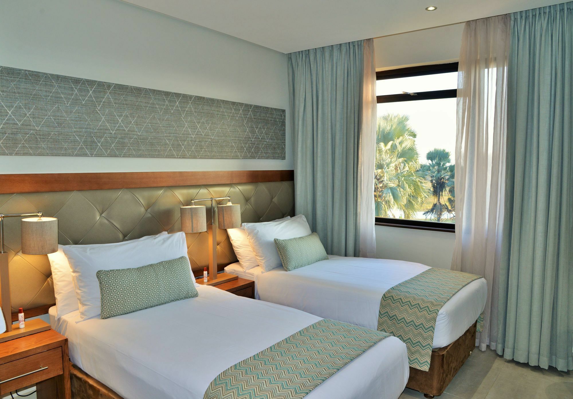 Cresta Maun Hotel Luaran gambar